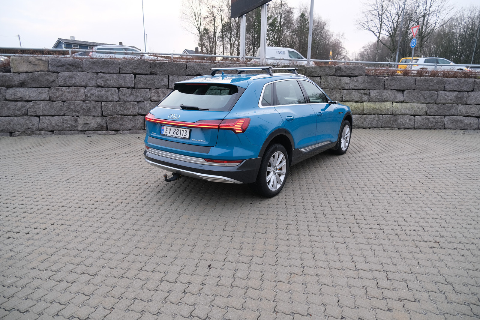 Audi e-tron