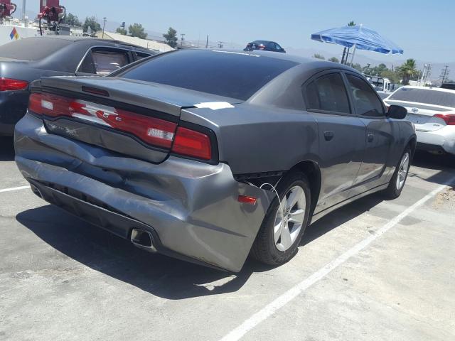 Dodge Charger SE 2012
