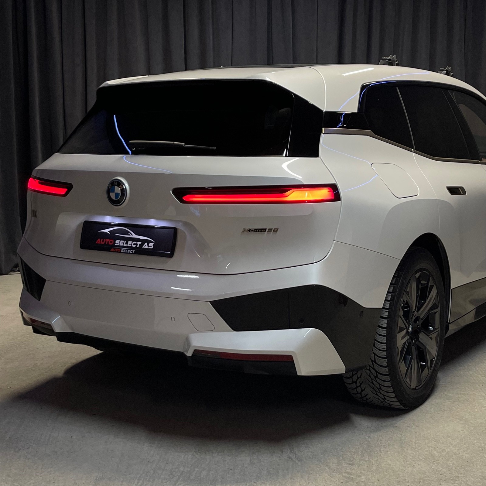BMW iX xDrive 50