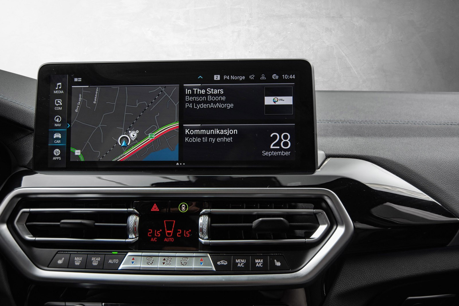 BMW iX3