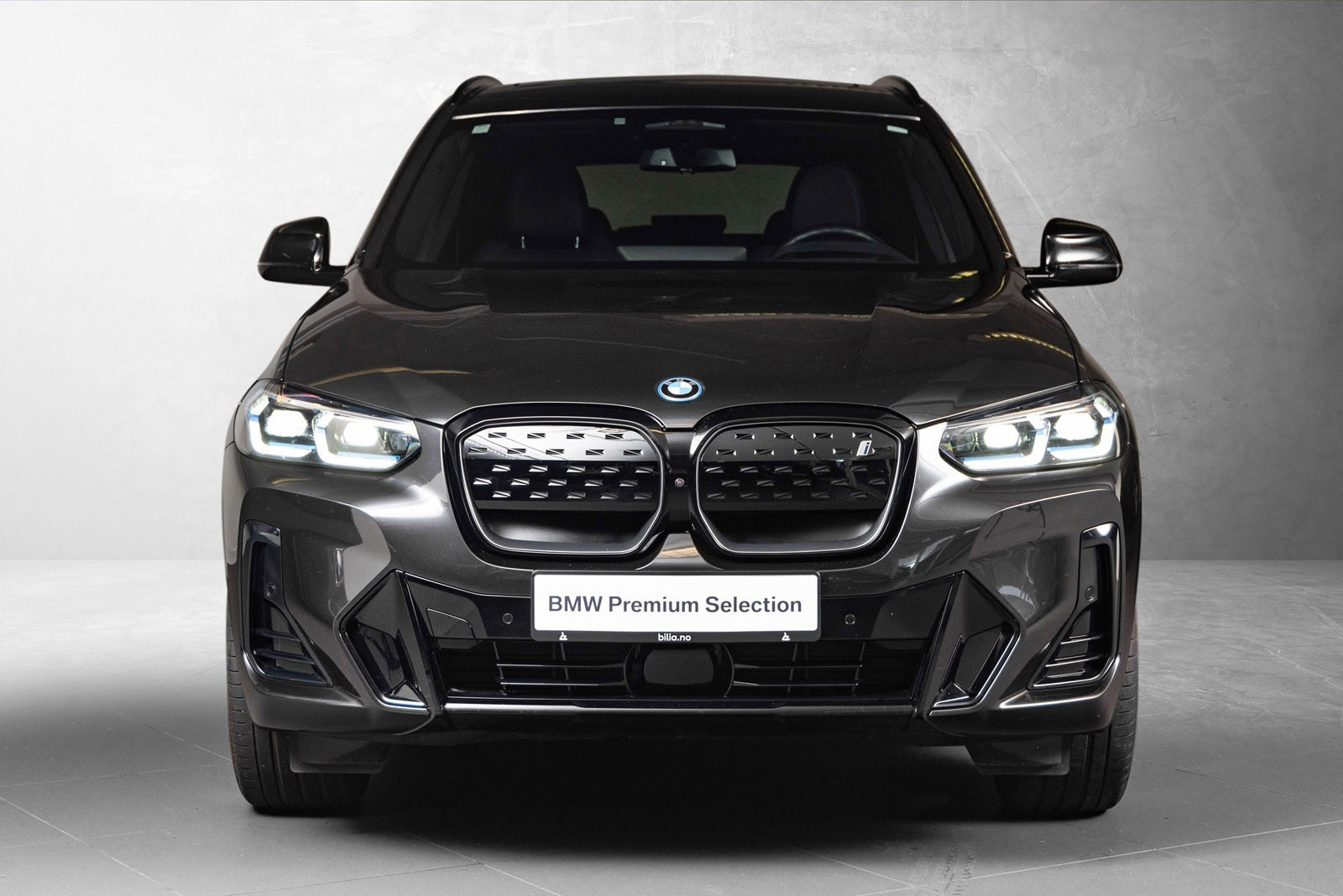 BMW iX3