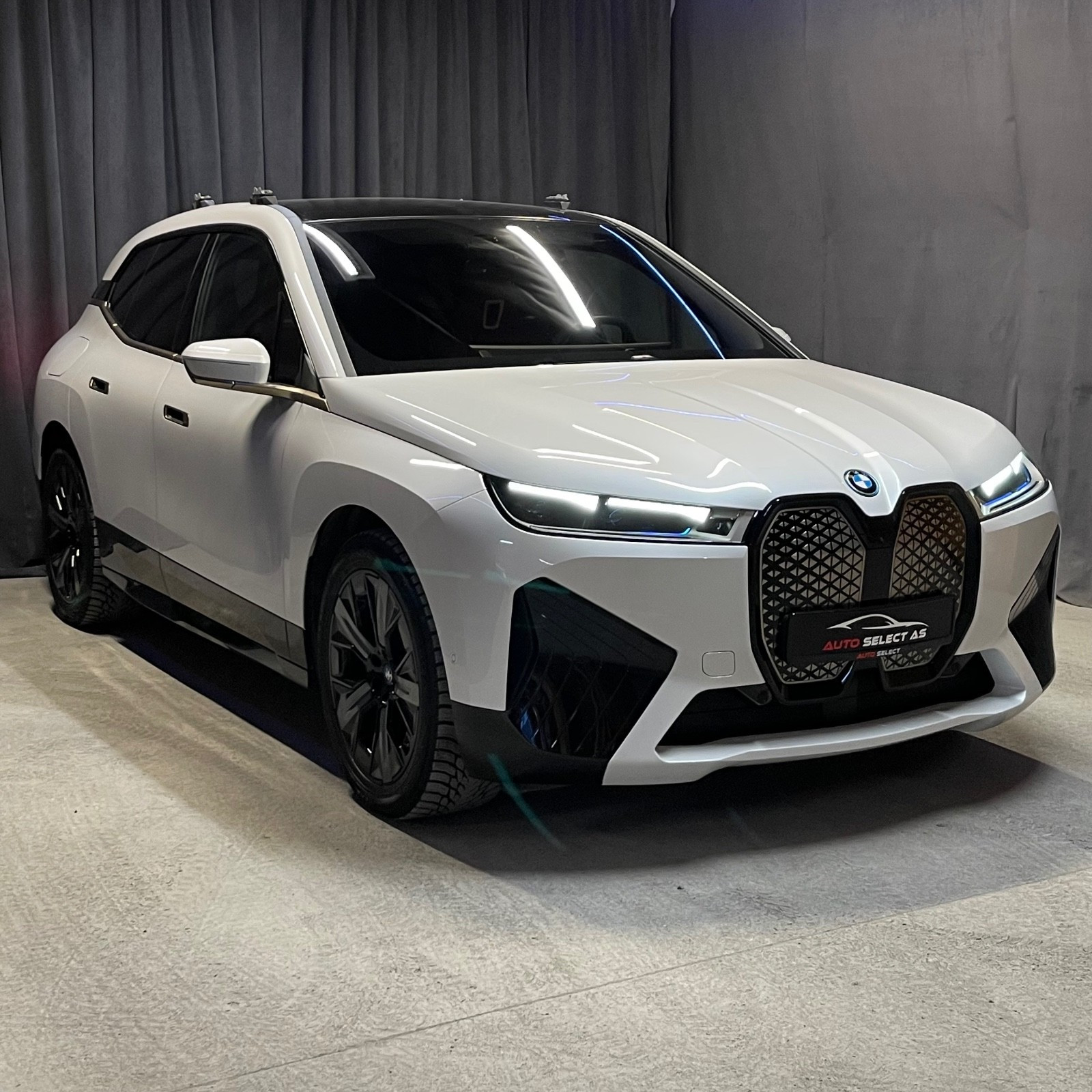 BMW iX xDrive 50