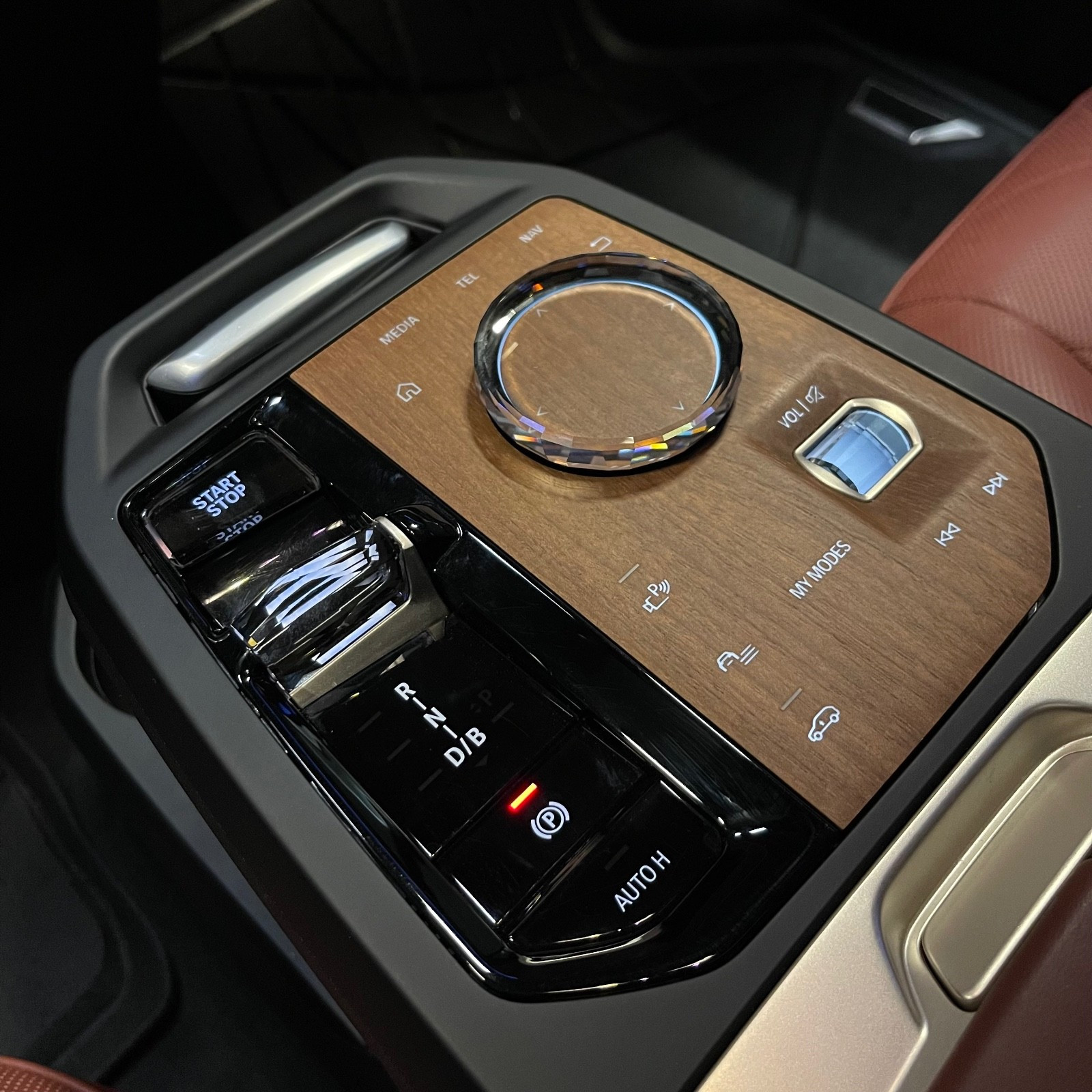 BMW iX xDrive 50