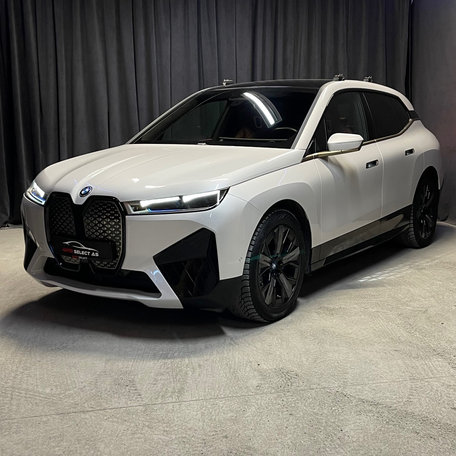 BMW iX xDrive 50