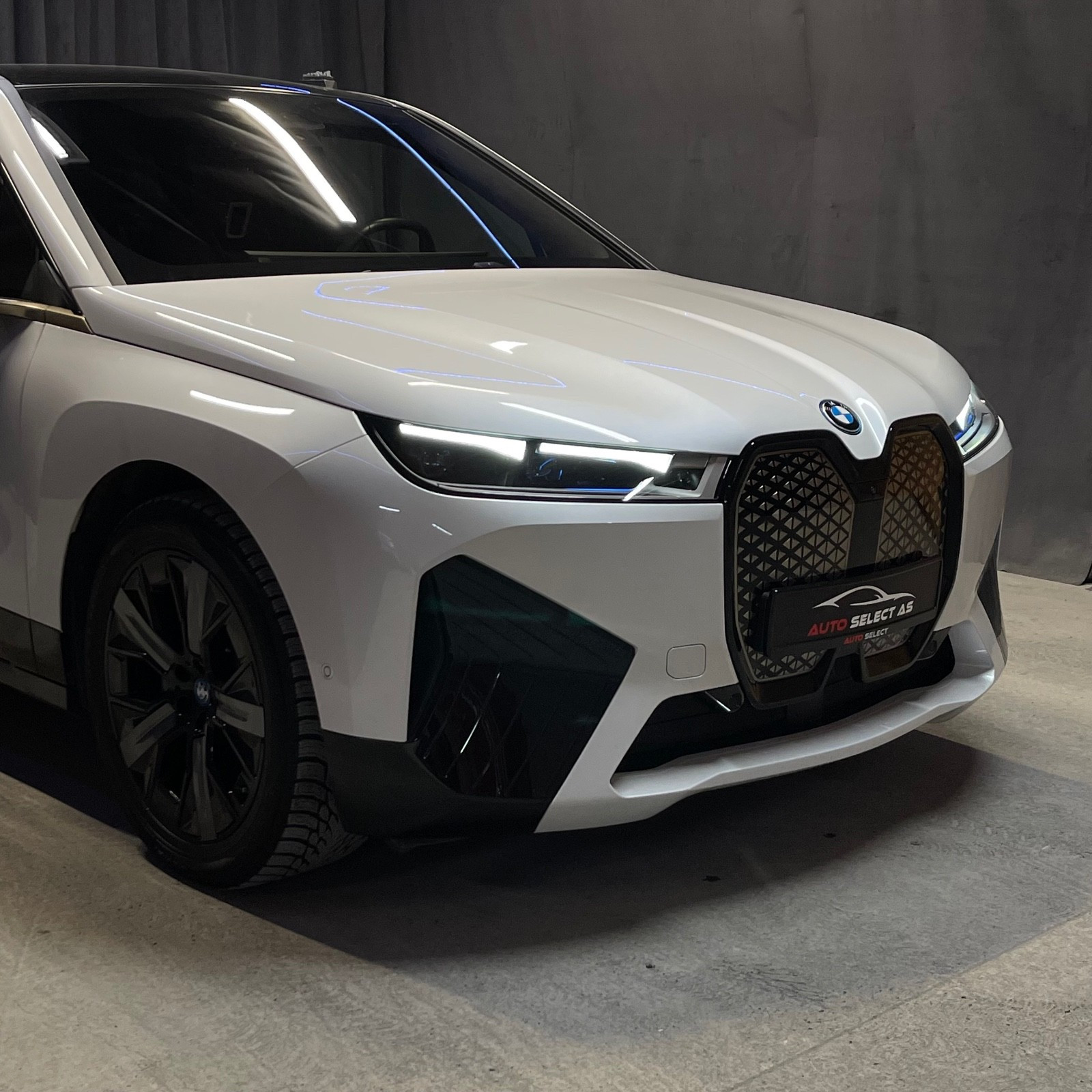 BMW iX xDrive 50