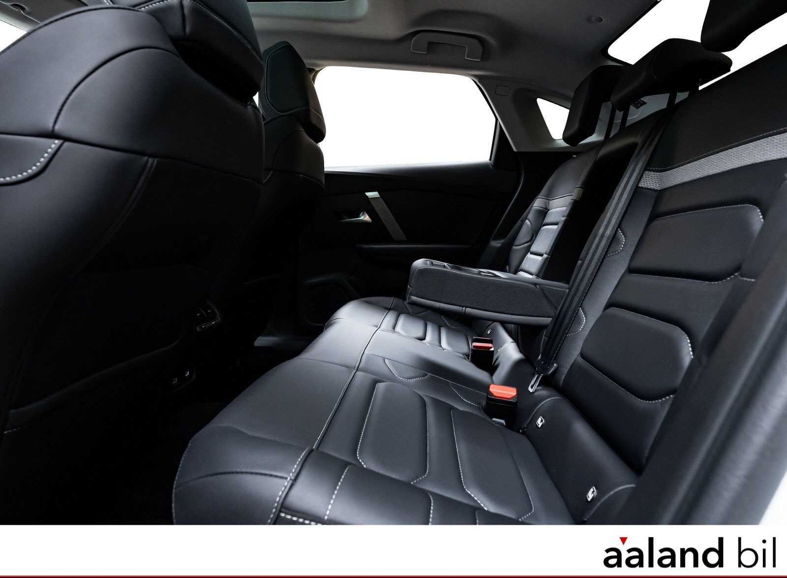Citroen E-C4 X