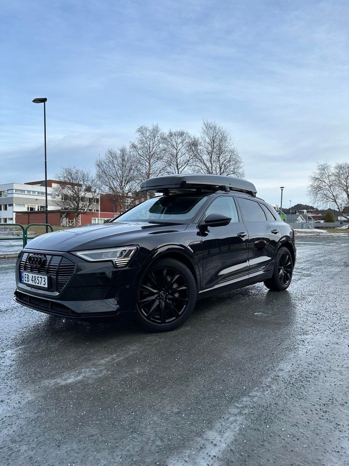 Audi e-tron