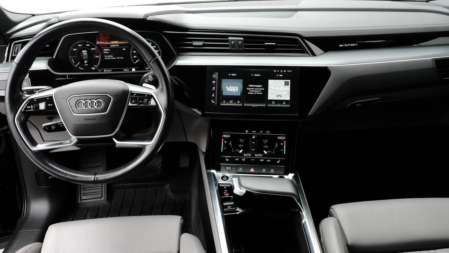 Audi e-tron