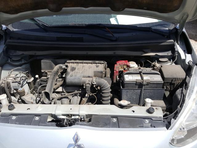 Mitsubishi Mirage DE 2014