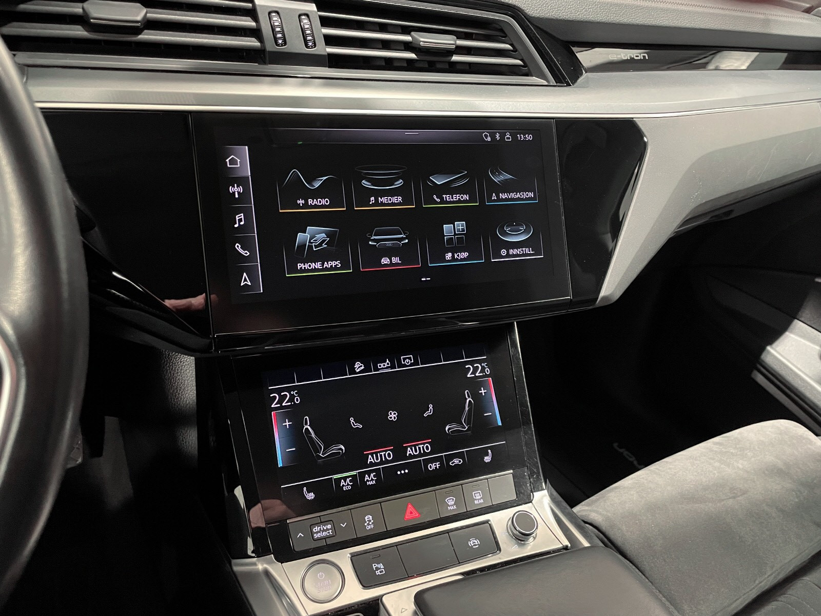 Audi e-tron