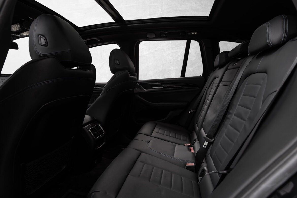 BMW iX3