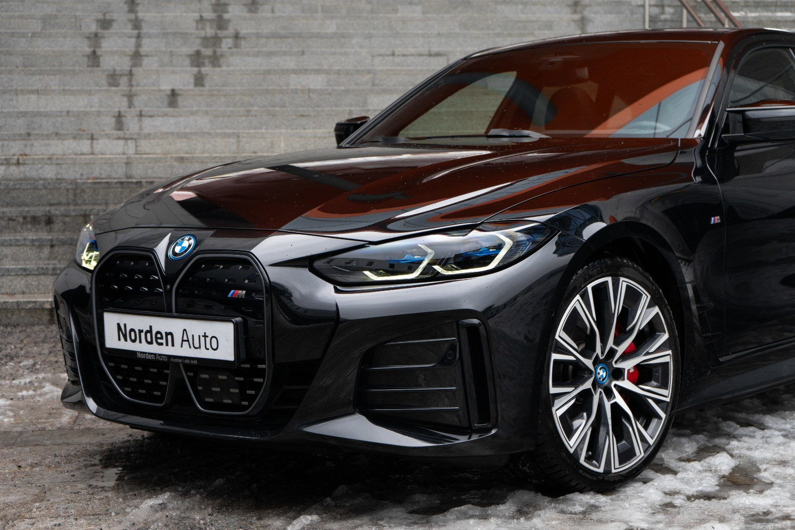 BMW i4 M50