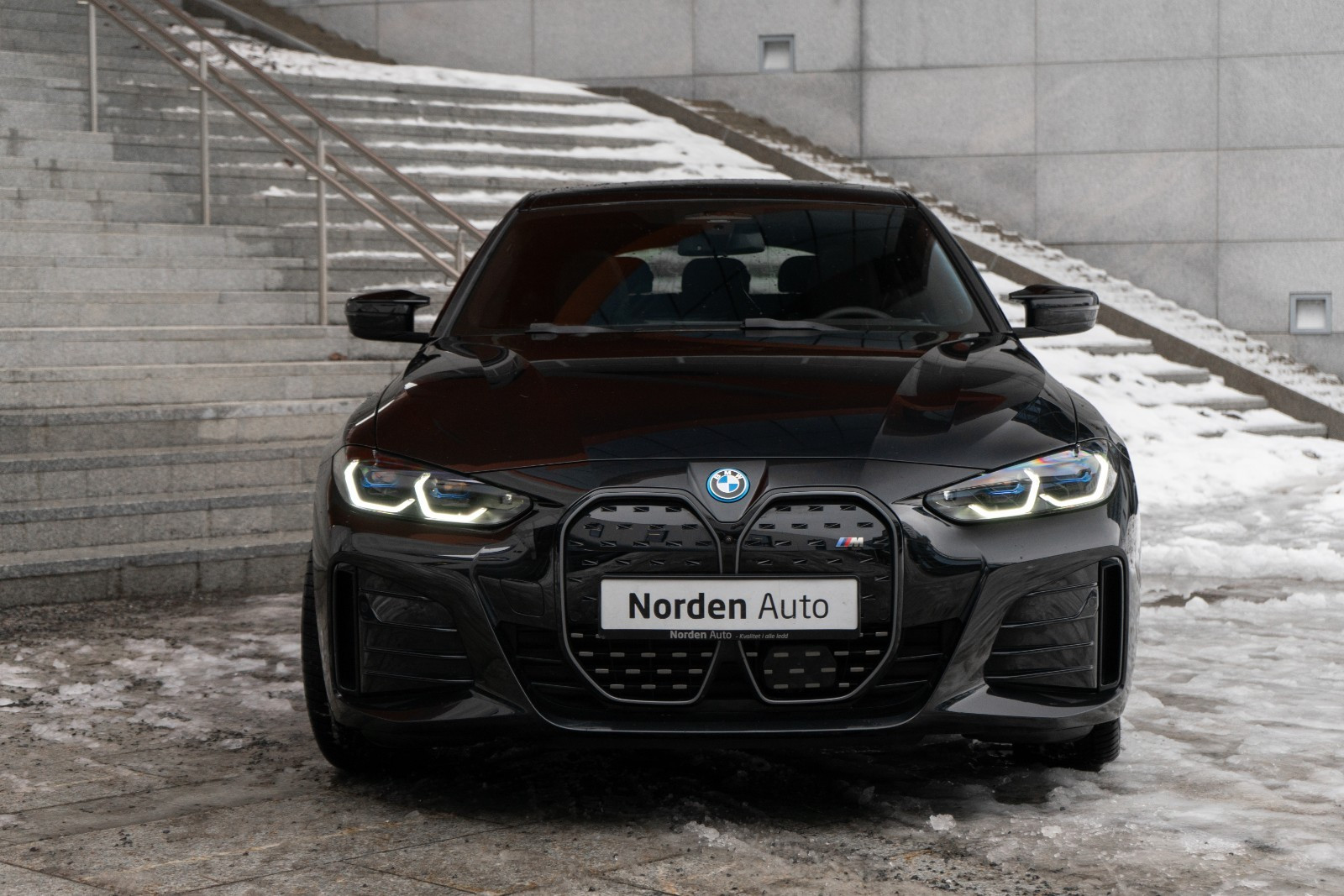 BMW i4 M50