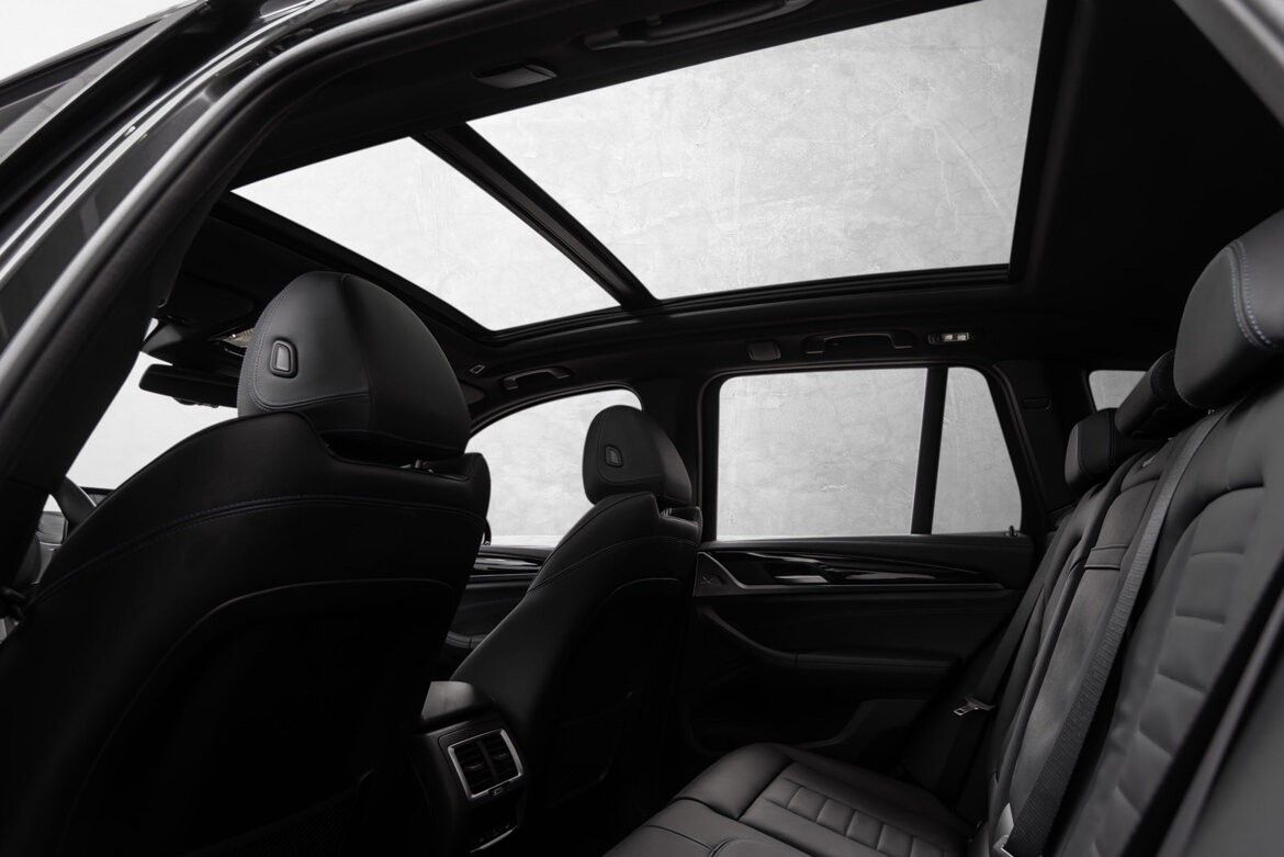 BMW iX3