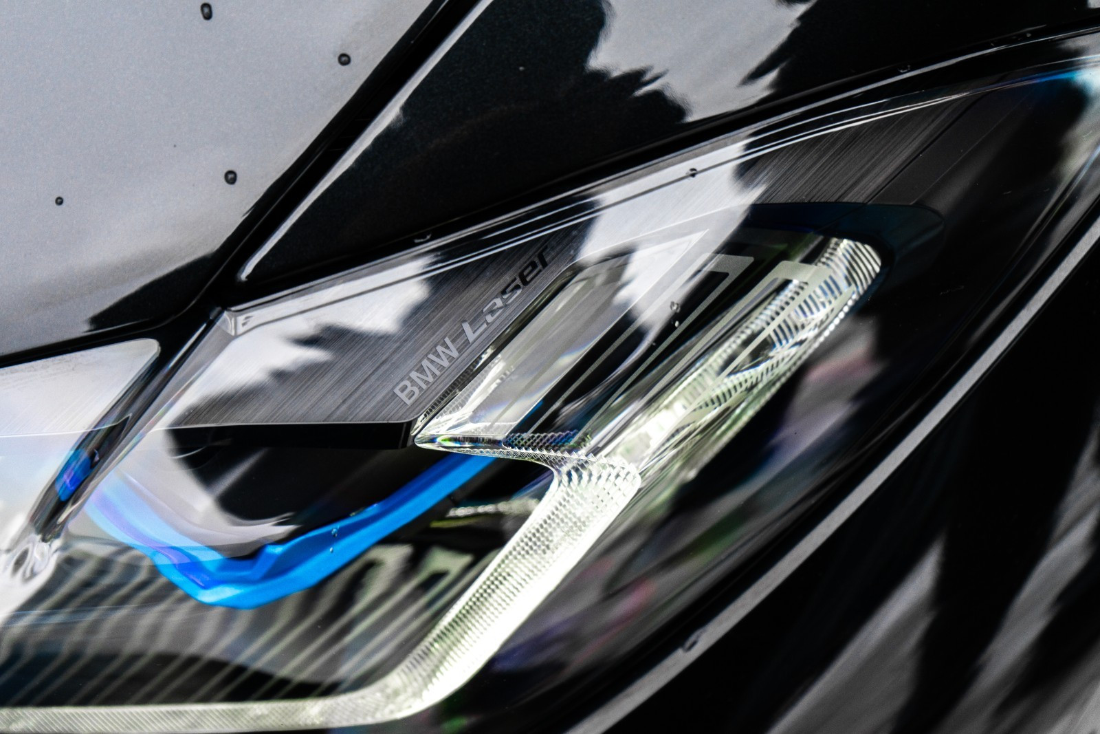BMW i4 M50