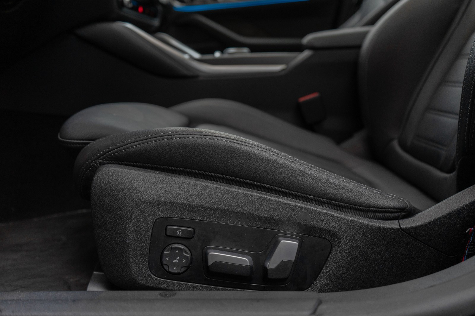 BMW i4 M50