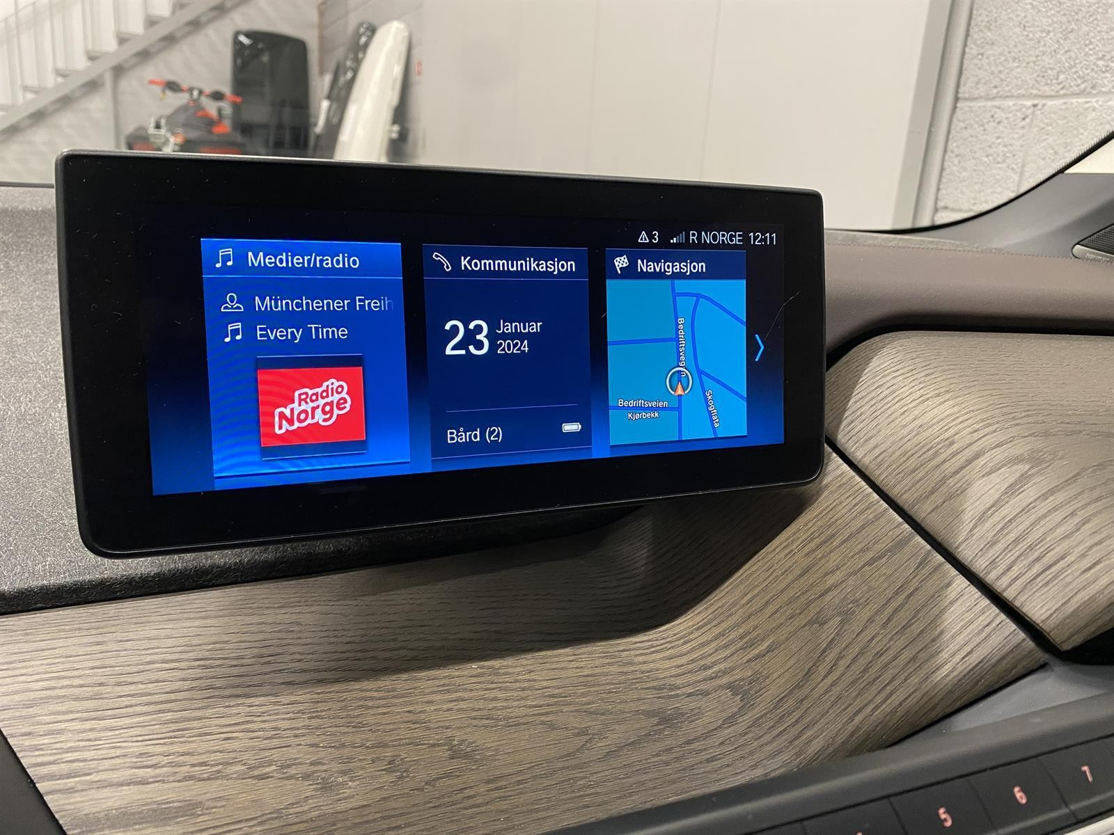 BMW i3