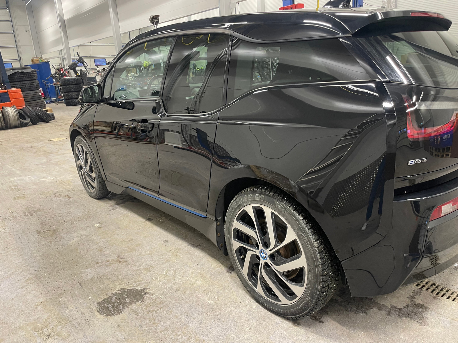 BMW i3