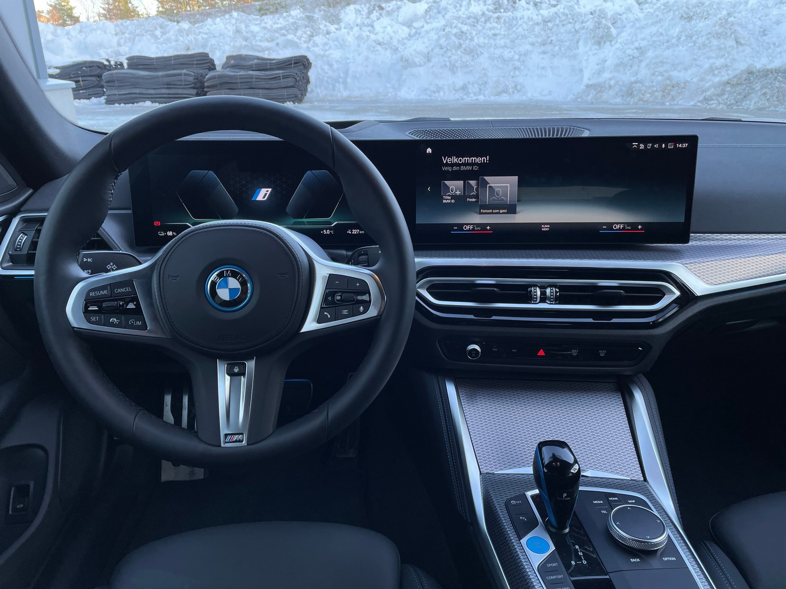 BMW i4