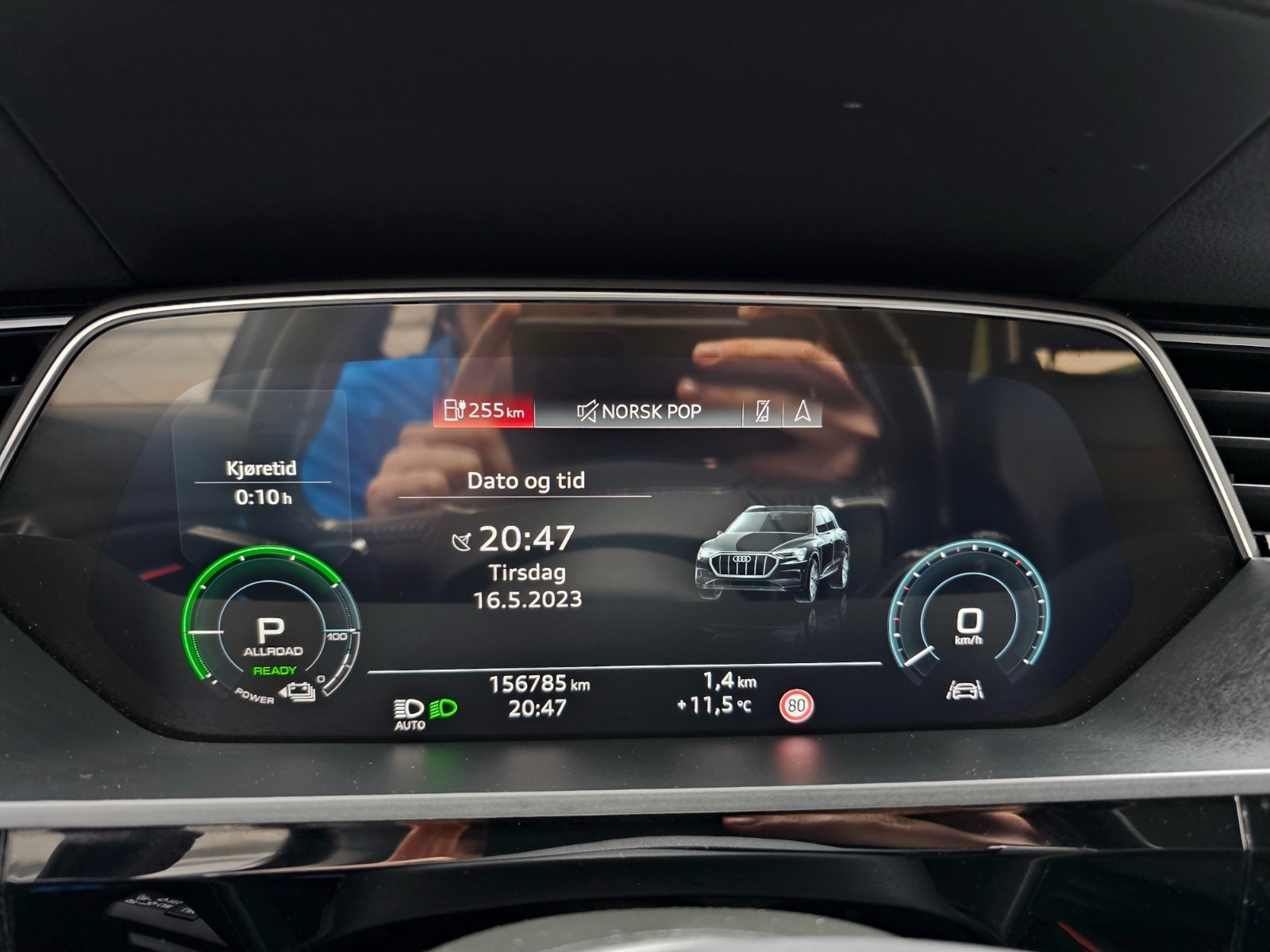 Audi e-tron