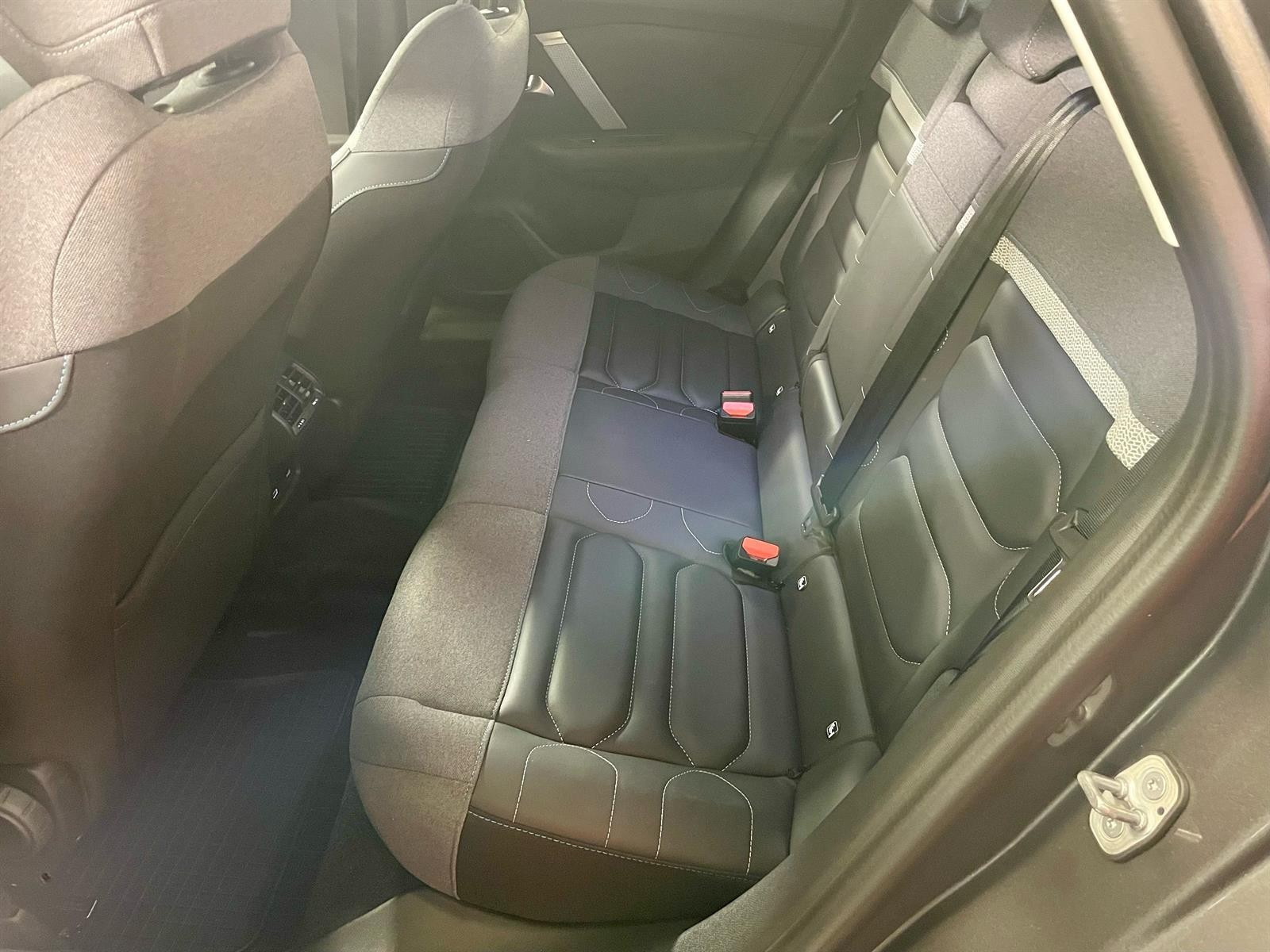 Citroen E-C4