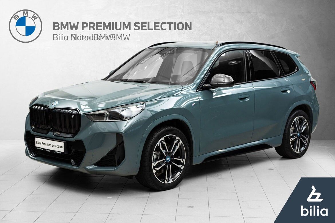 BMW iX1