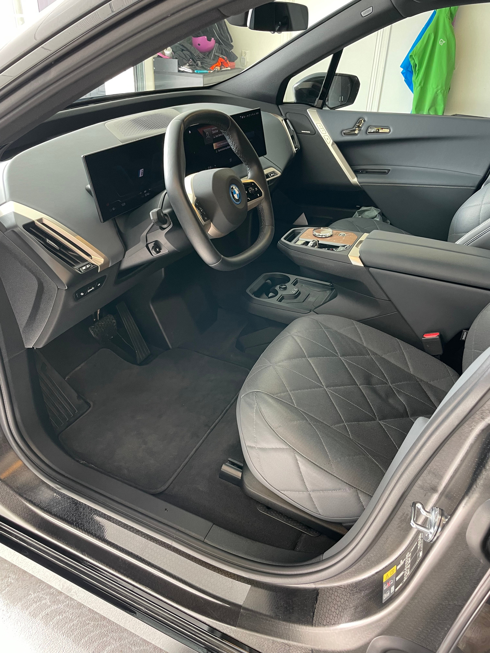 BMW iX xDrive 40