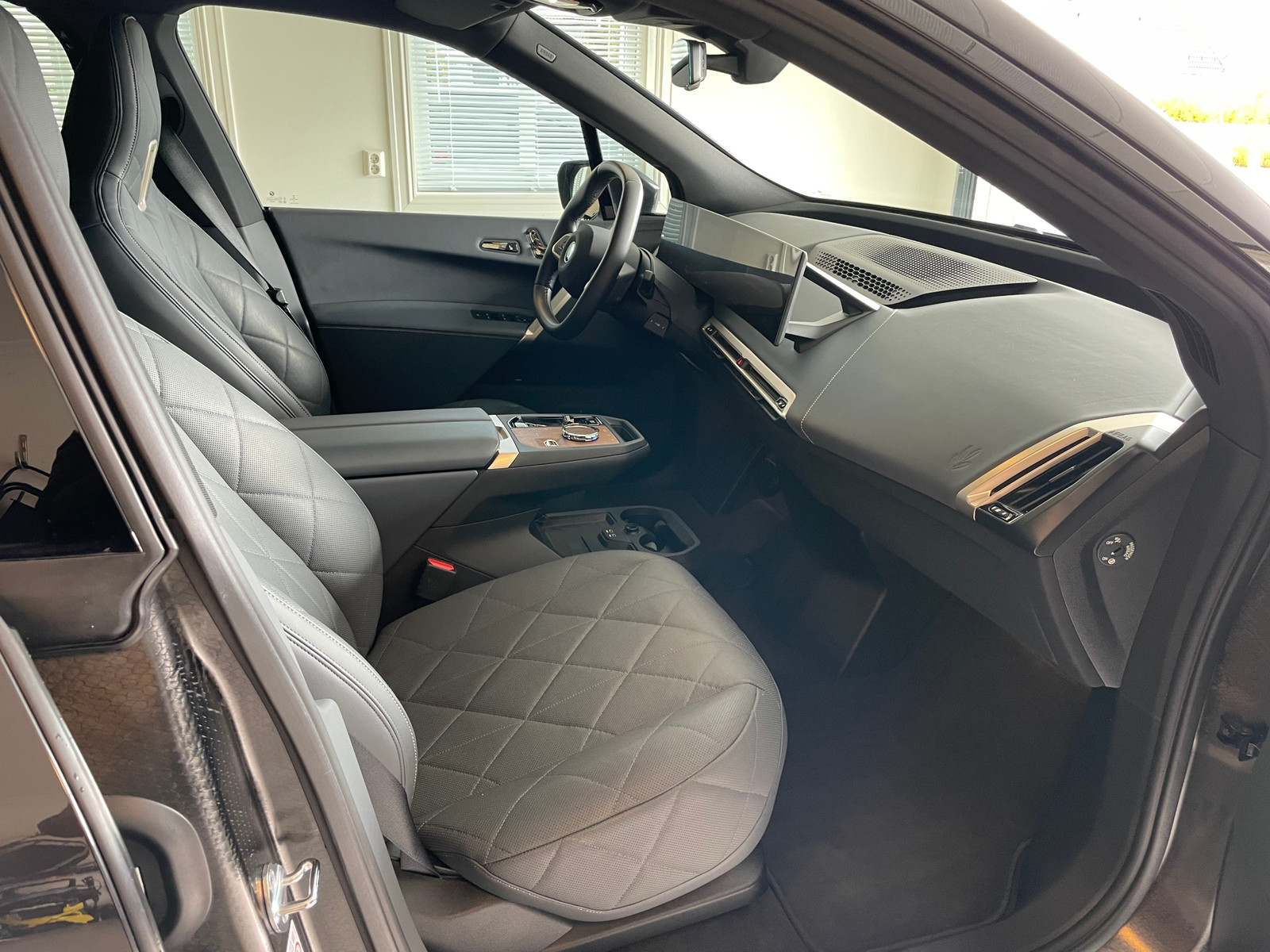 BMW iX xDrive 40