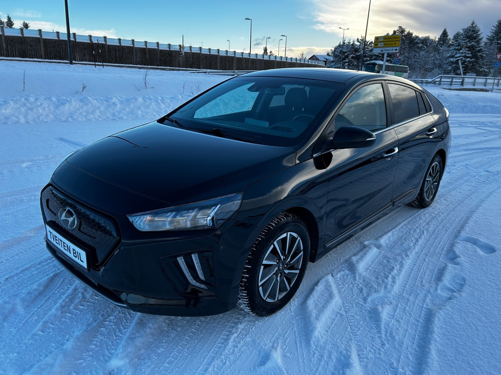 Hyundai IONIQ