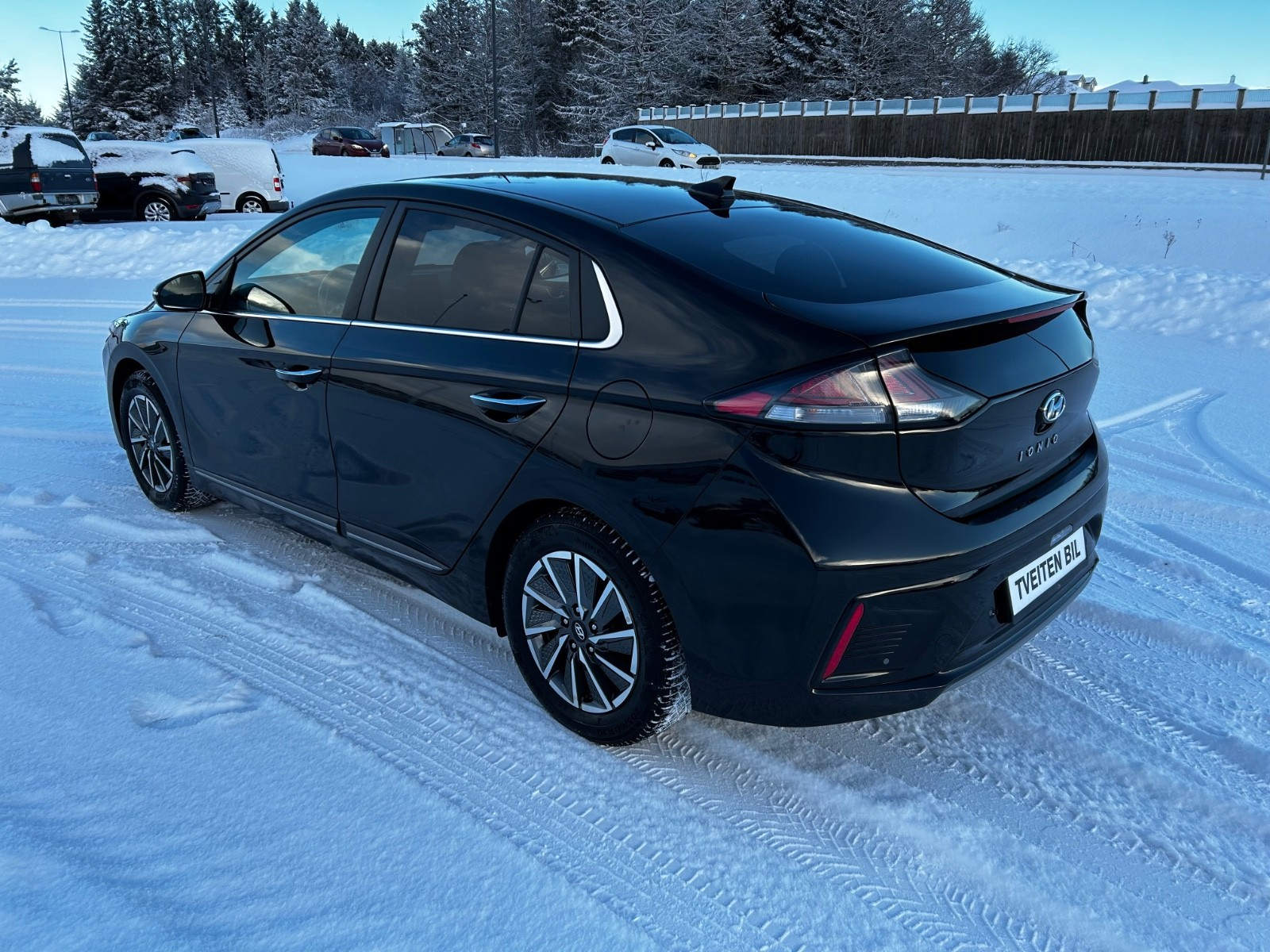 Hyundai IONIQ