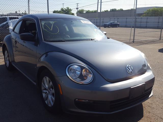 Volkswagen Beetle 2014