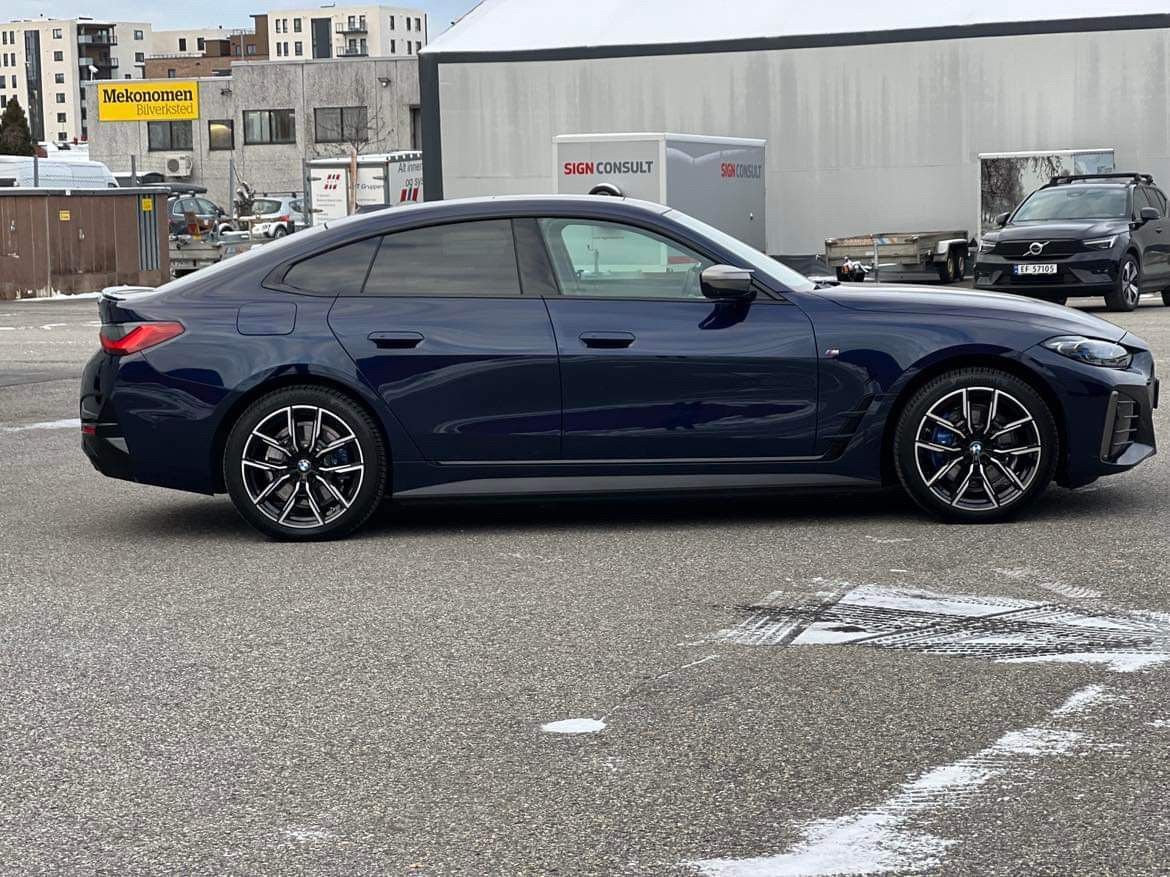 BMW i4 M50