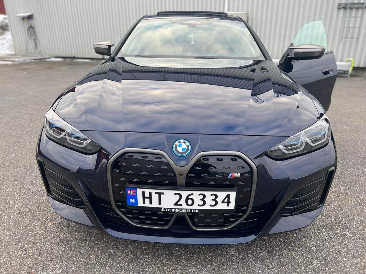 BMW i4 M50