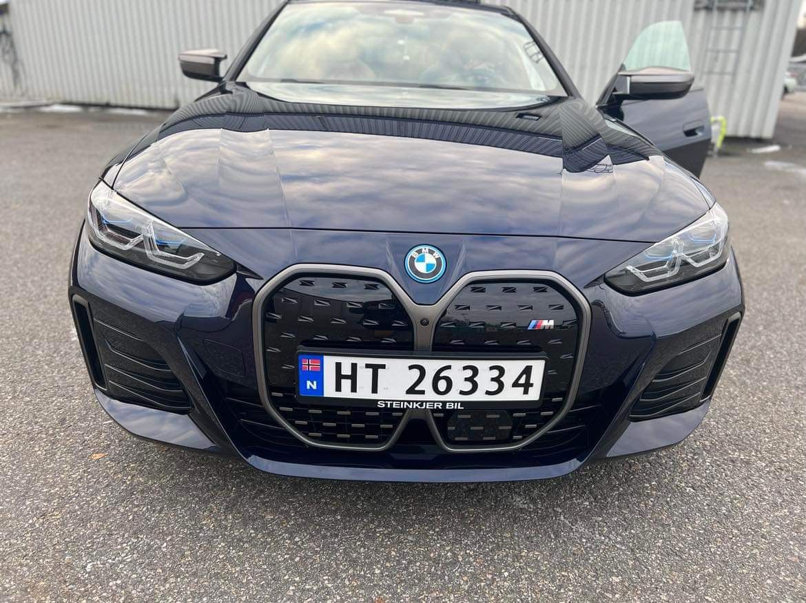 BMW i4 M50