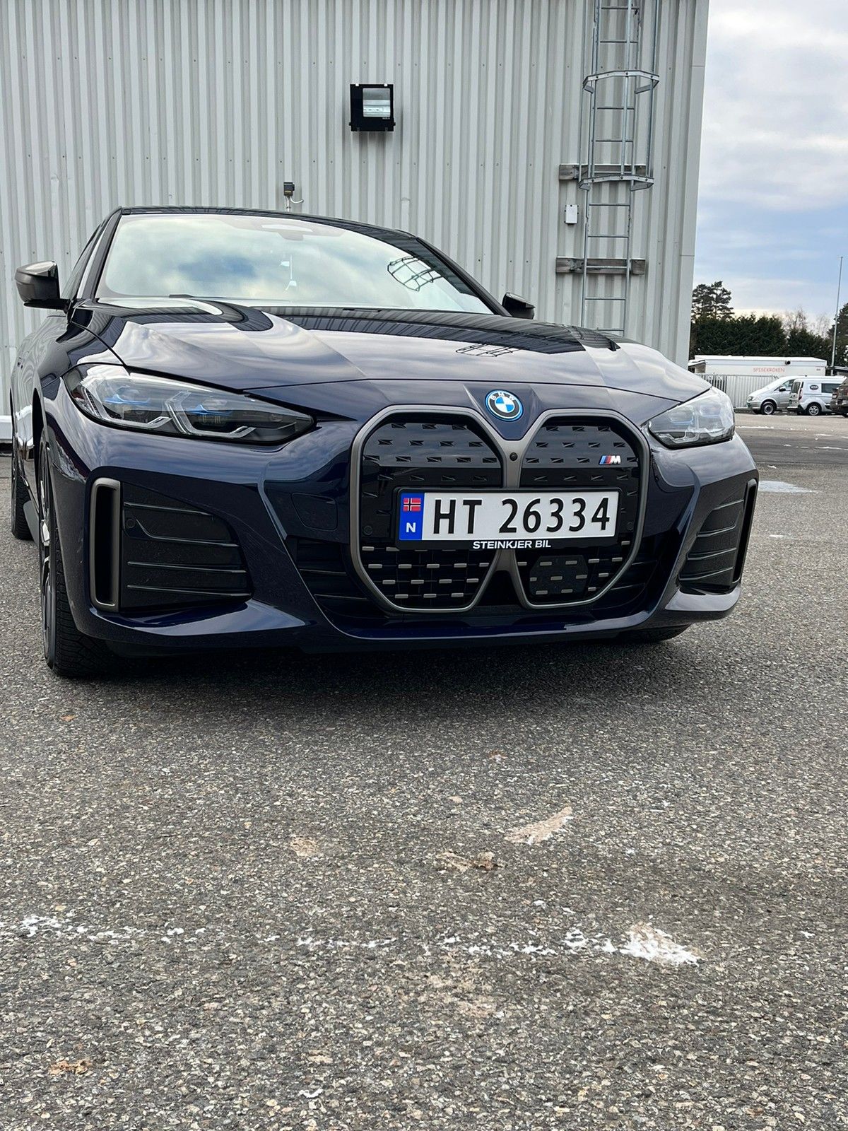 BMW i4 M50