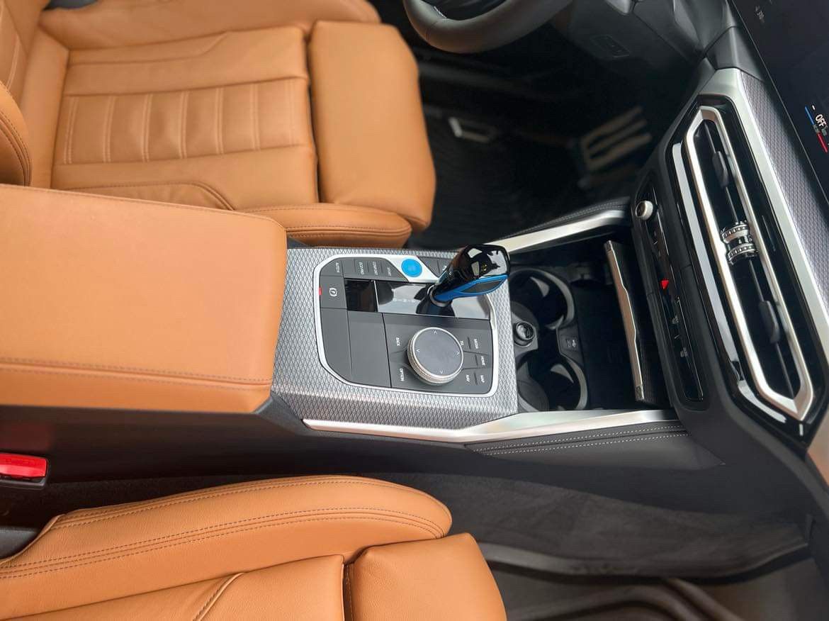 BMW i4 M50