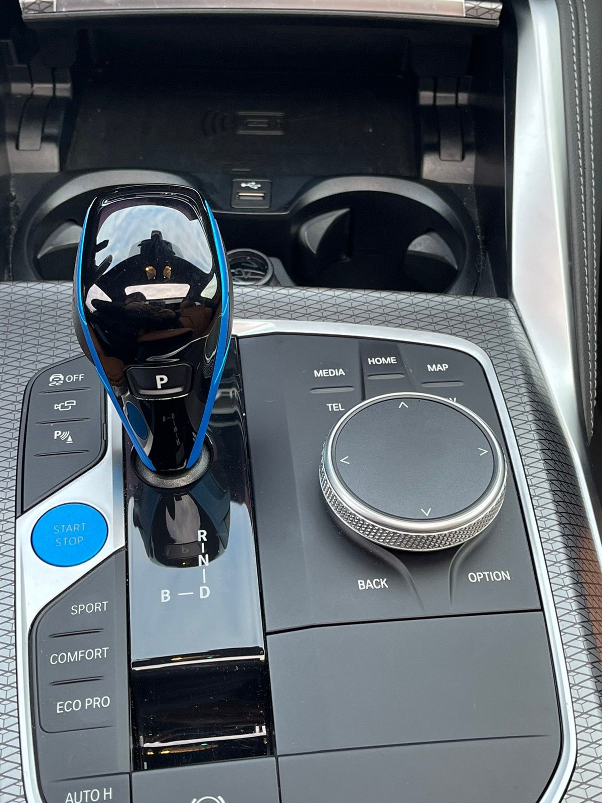 BMW i4 M50