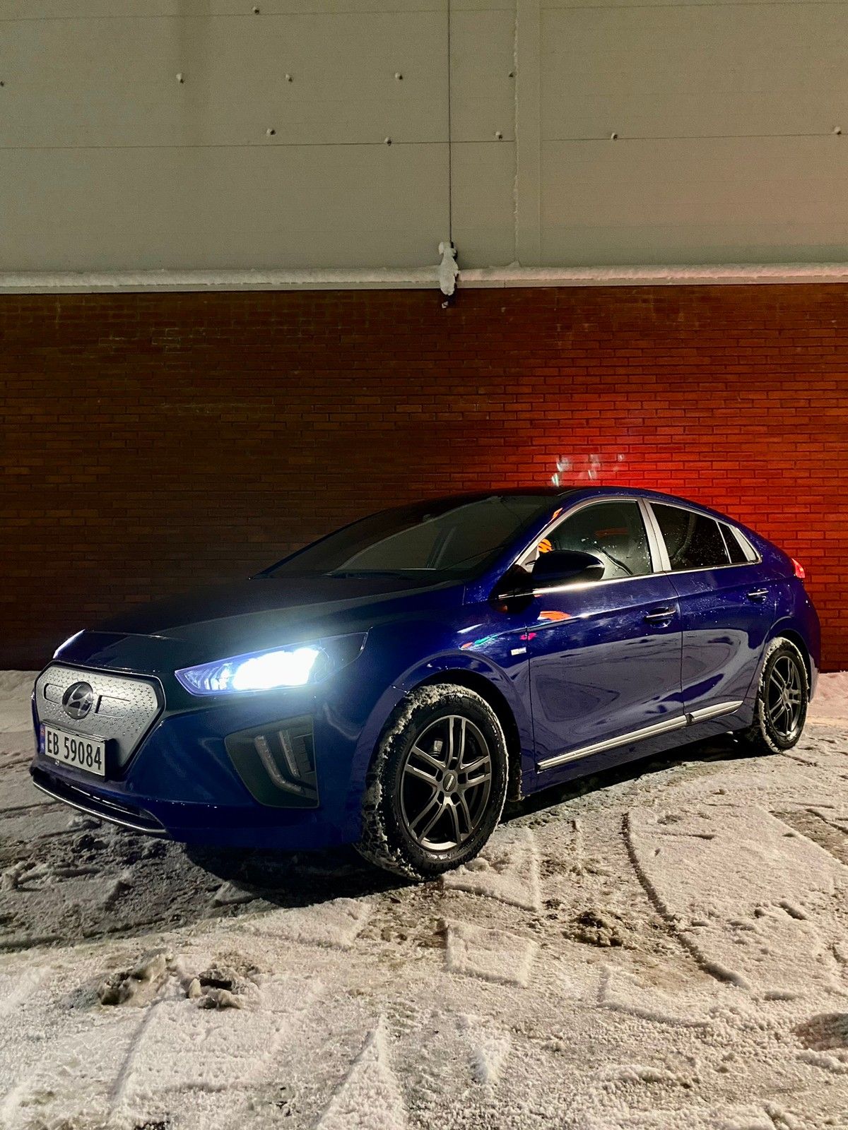 Hyundai IONIQ
