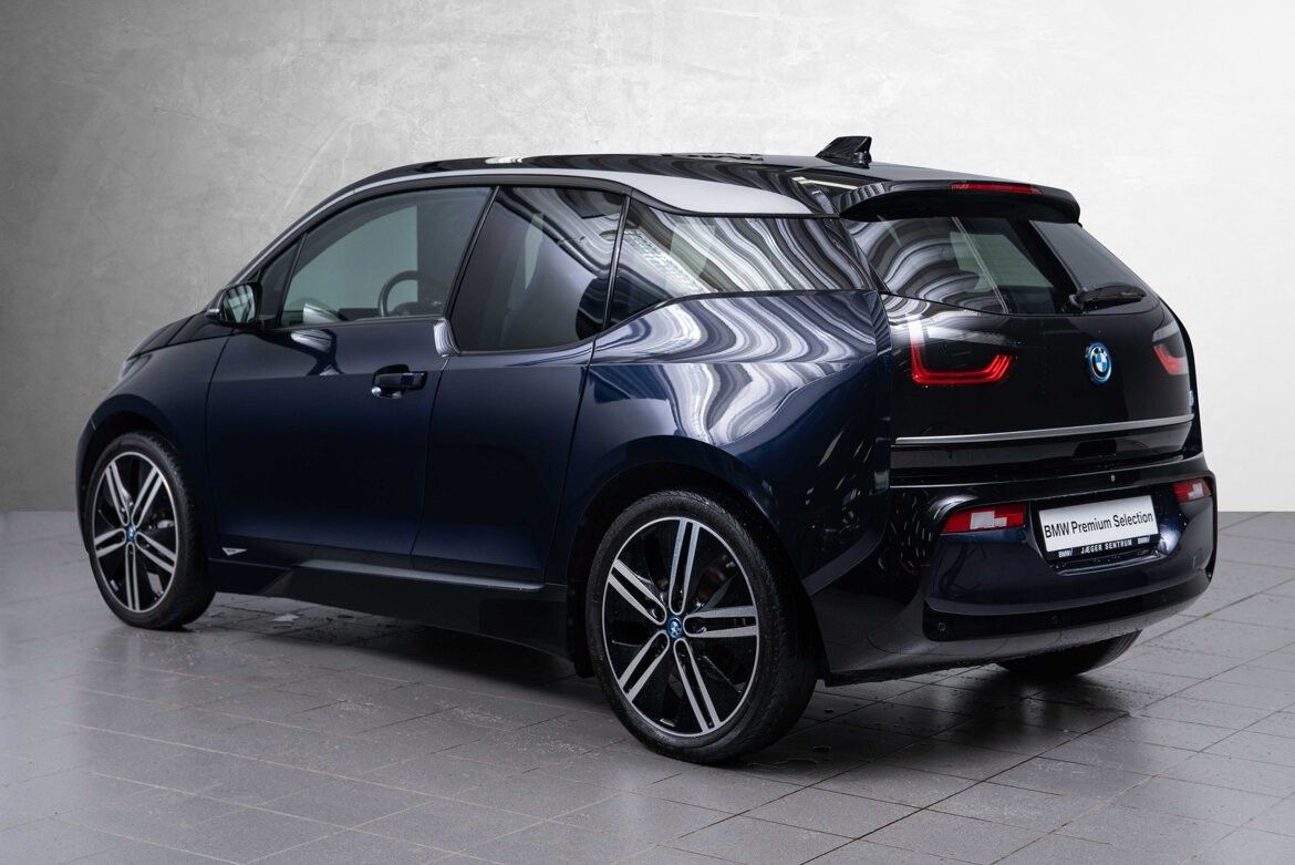 BMW i3