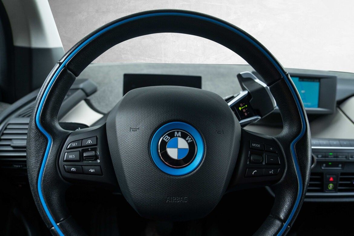 BMW i3