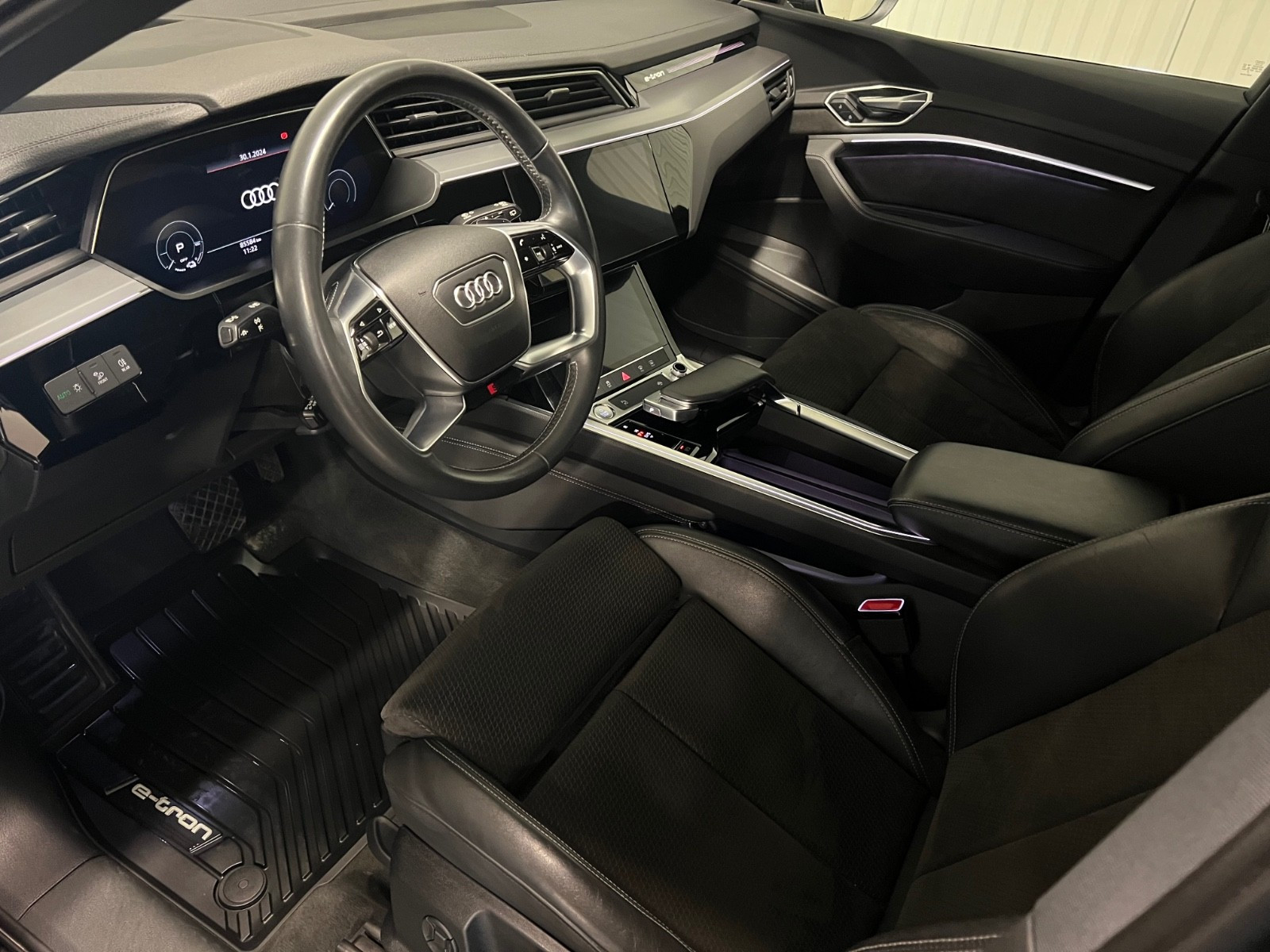 Audi e-tron