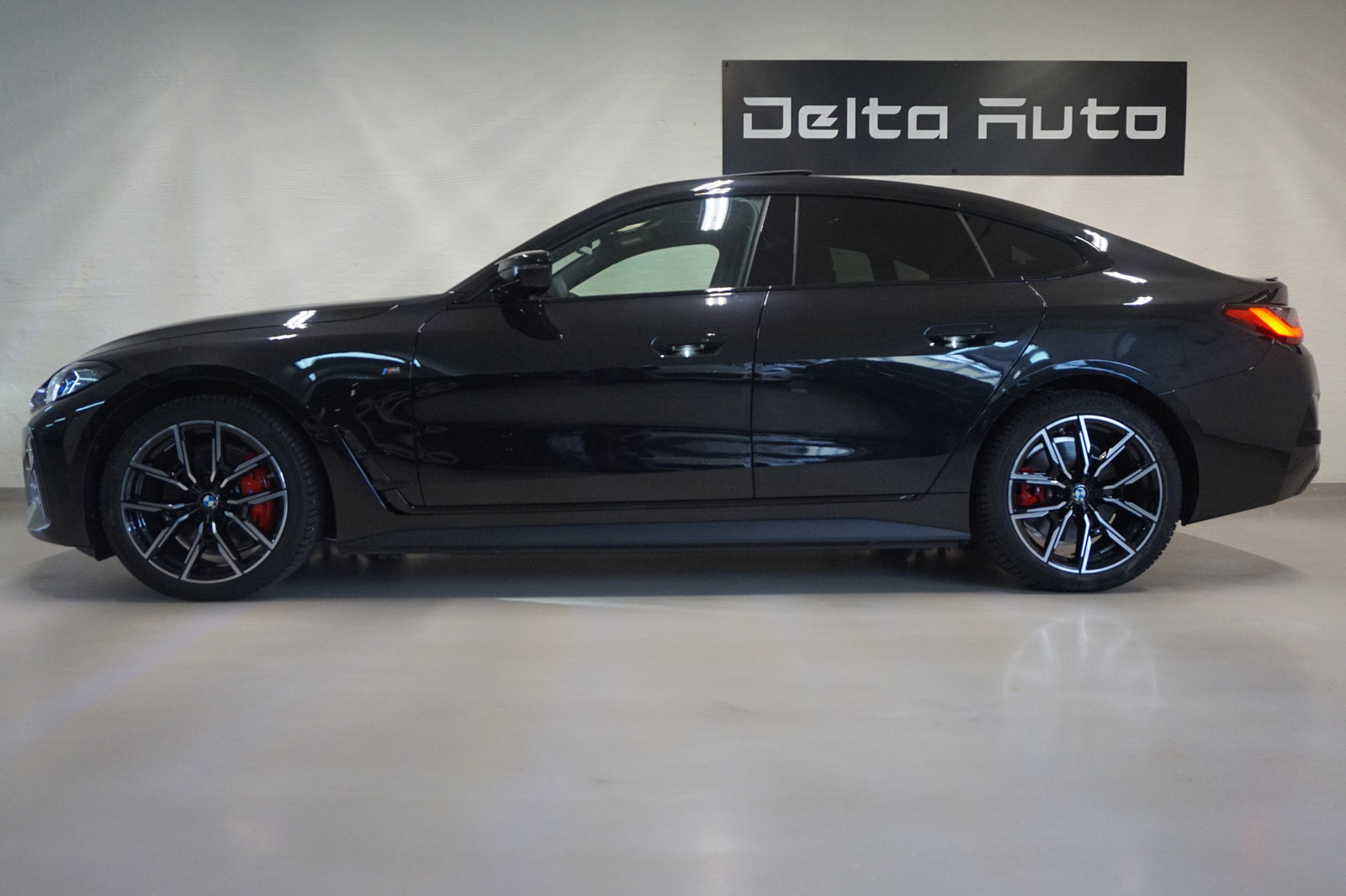 BMW i4 M50