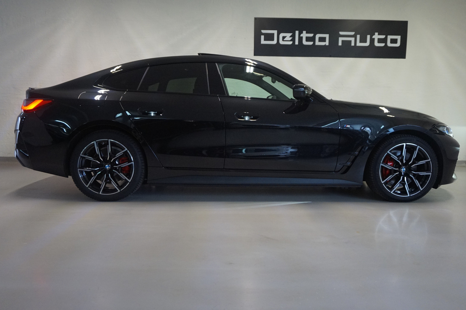 BMW i4 M50