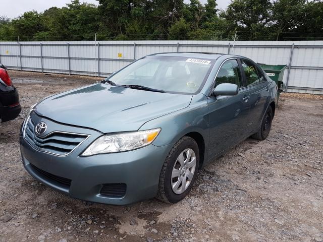Toyota Camry Base 2010