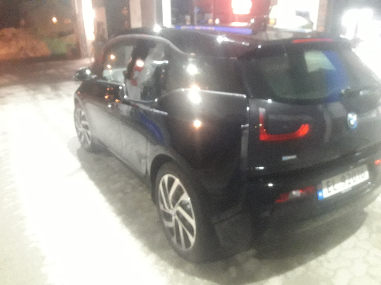 BMW i3