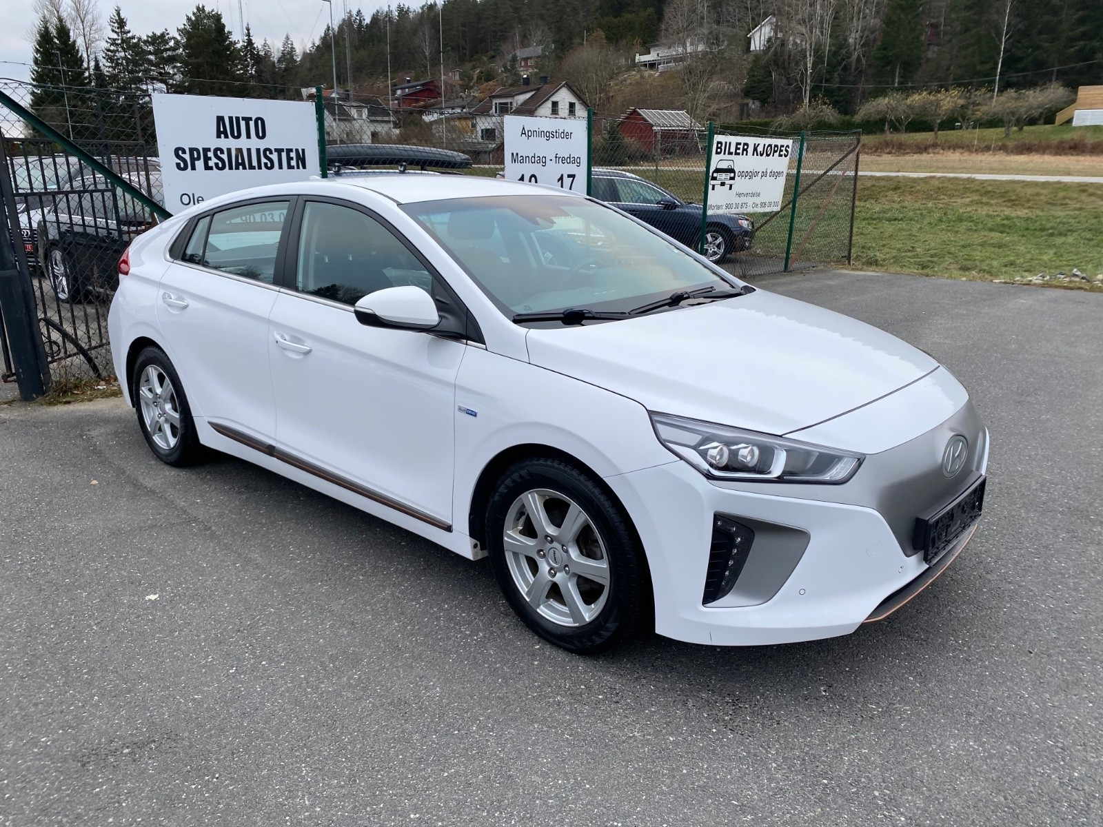 Hyundai IONIQ