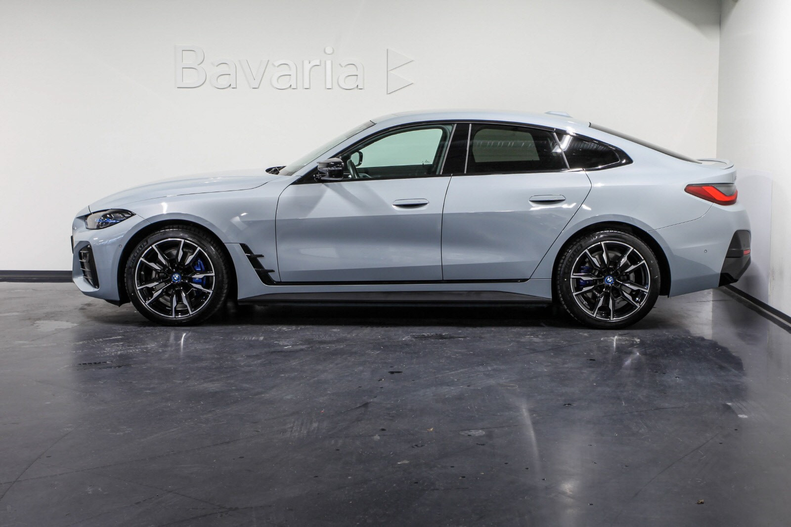 BMW i4 M50