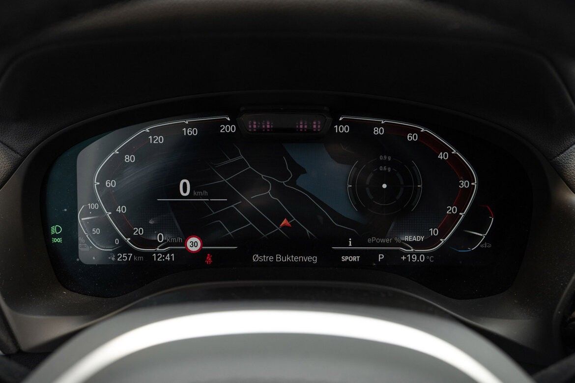 BMW iX3
