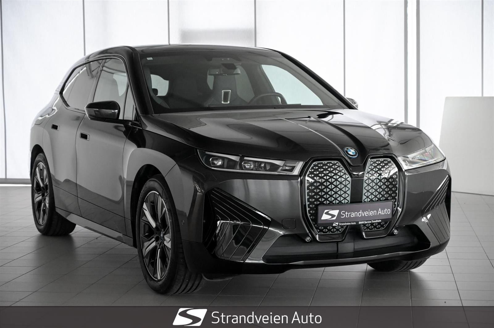 BMW iX xDrive 40