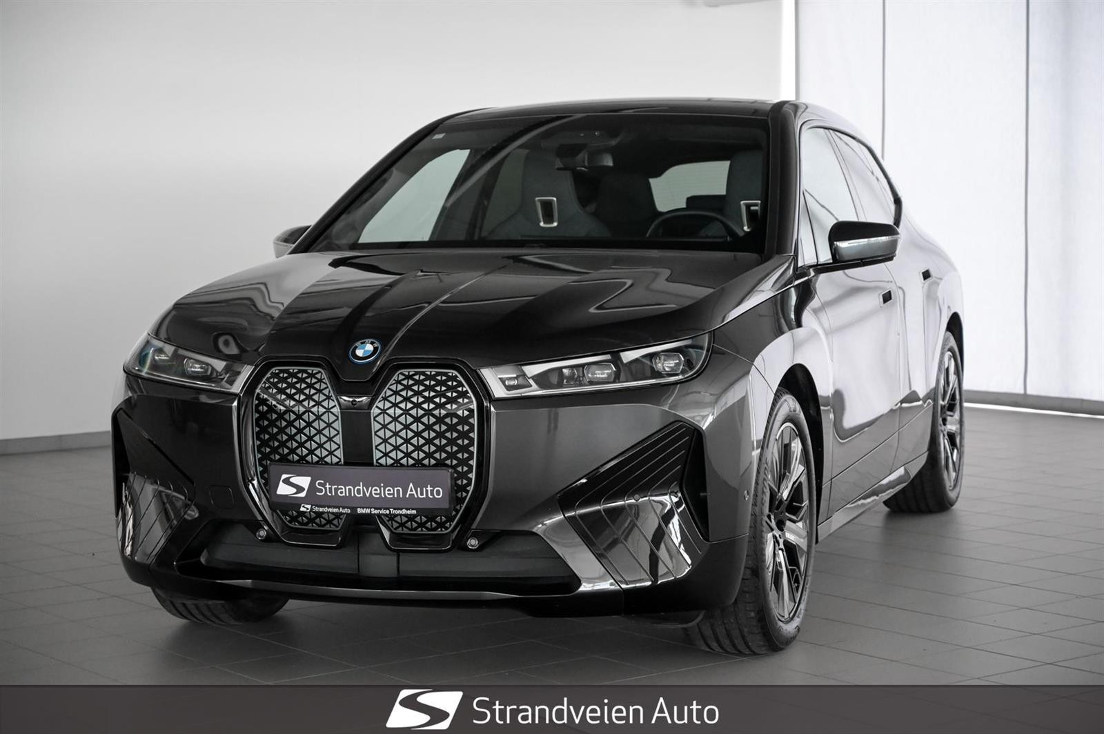 BMW iX xDrive 40